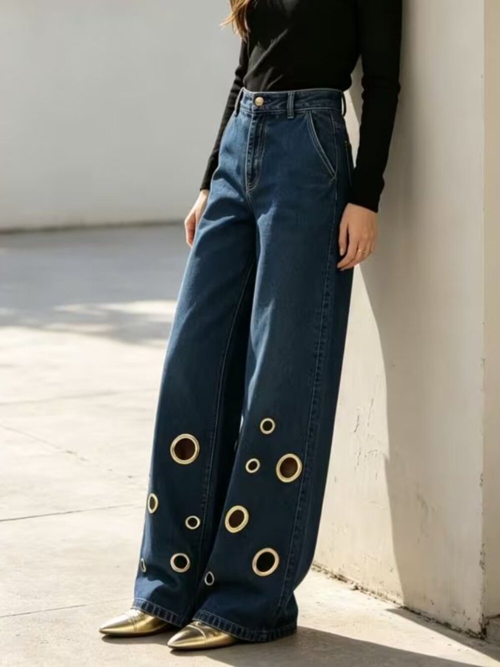 Large Grommets Dark Blue Stretchy Denim Jeans - Picture 3 of 5